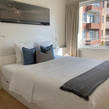 OSKAR luxe appartement op zeedijk met zeezicht Oostende Buitenkant foto